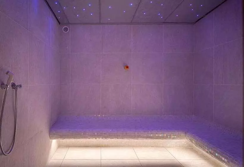 هتل Hilton Mauritius Resort & Spa