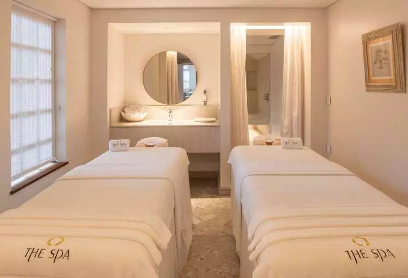 هتل Hilton Mauritius Resort & Spa