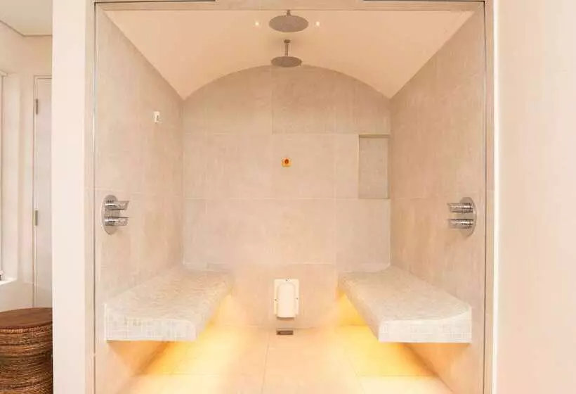 هتل Hilton Mauritius Resort & Spa