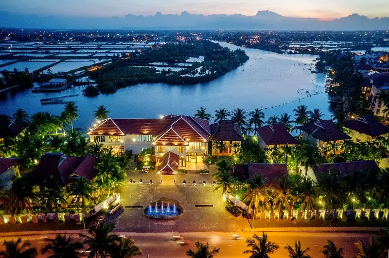 ホテル Hoi An Beach Resort