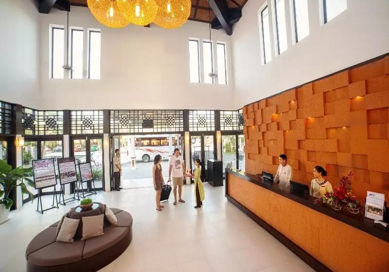 ホテル Hoi An Beach Resort