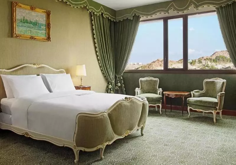 هتل Le Méridien Al Hada