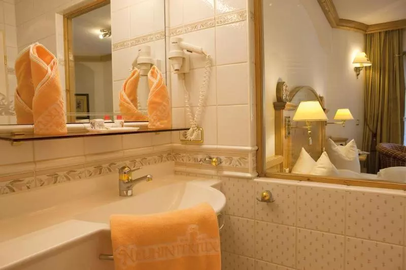 ホテル Neuhintertux