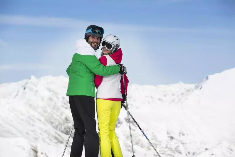 ホテル Neuhintertux