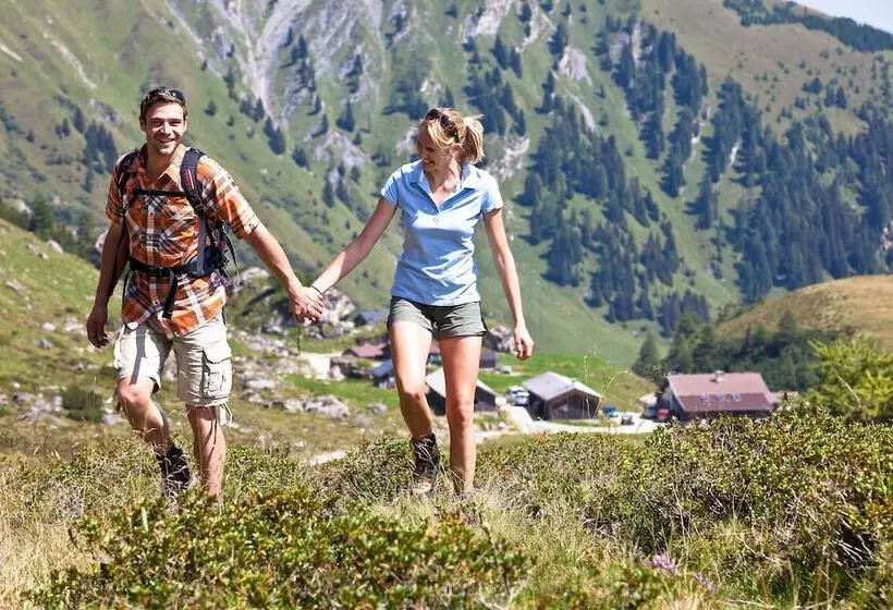 ホテル Neuhintertux