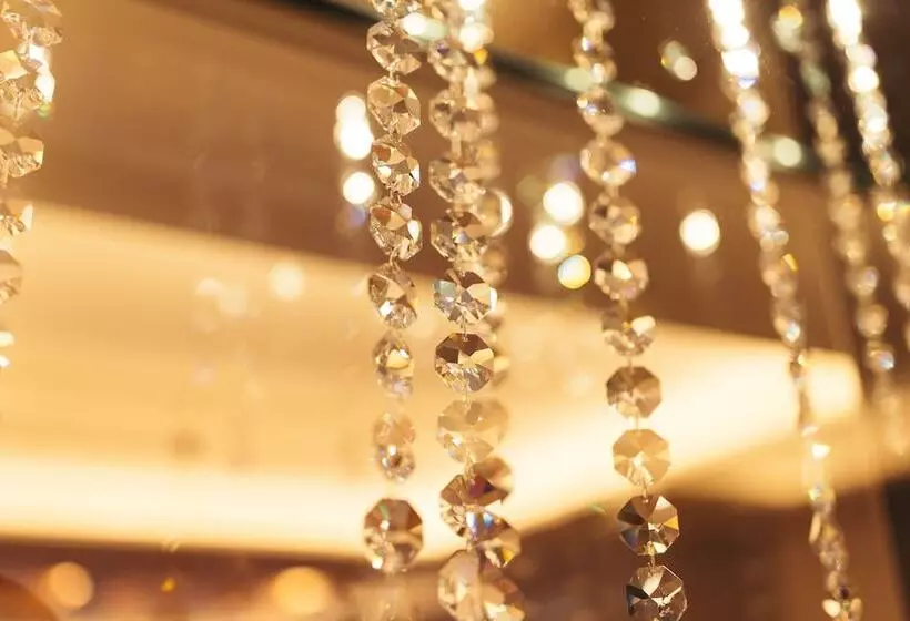 ホテル Neuhintertux