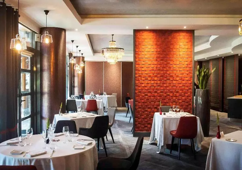 Отель Parc Beaumont & Spa Pau Mgallery