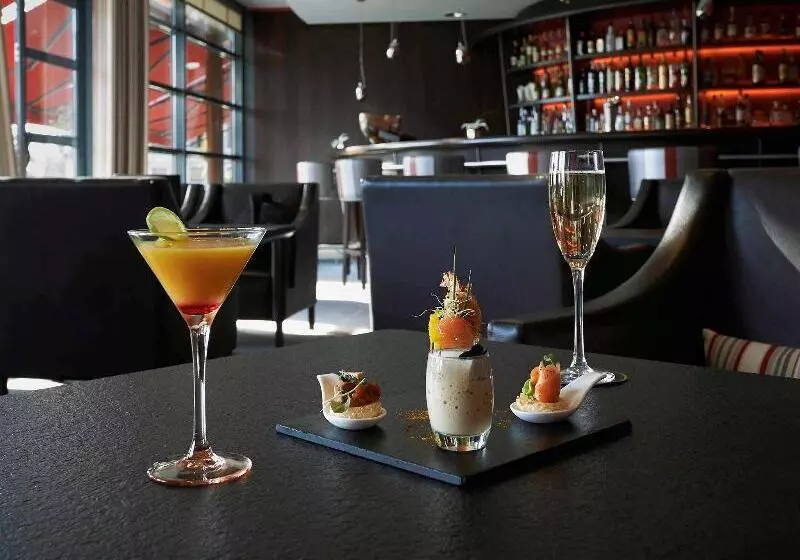 Отель Parc Beaumont & Spa Pau Mgallery