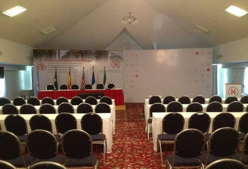 Parque Hotel Jean Clevers