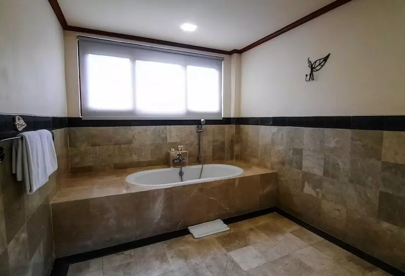 בית מלון כפרי The Payogan Villa Resort And Spa