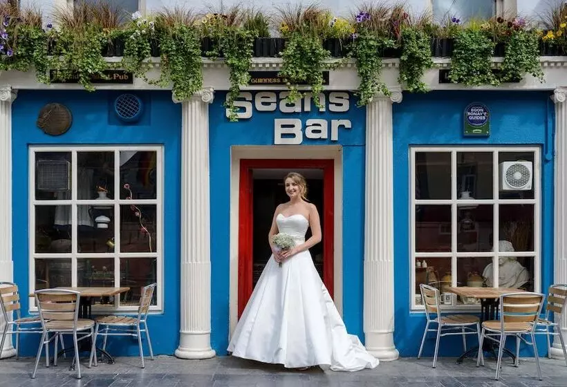 Radisson Blu Hotel, Athlone