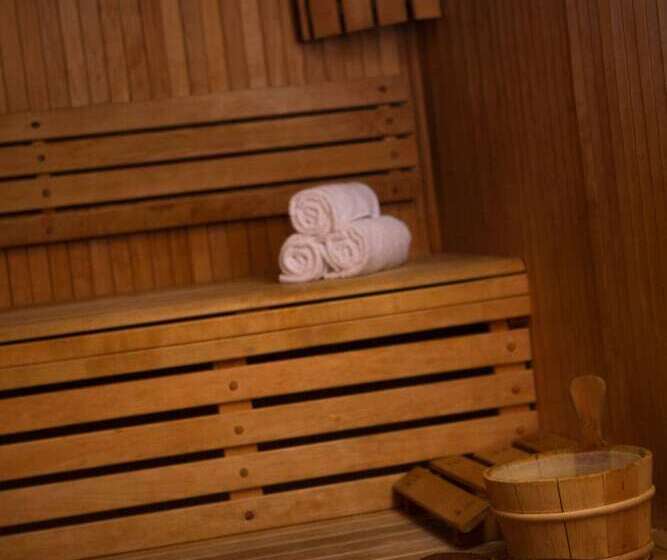 هتل Renaissance Paris Vendome