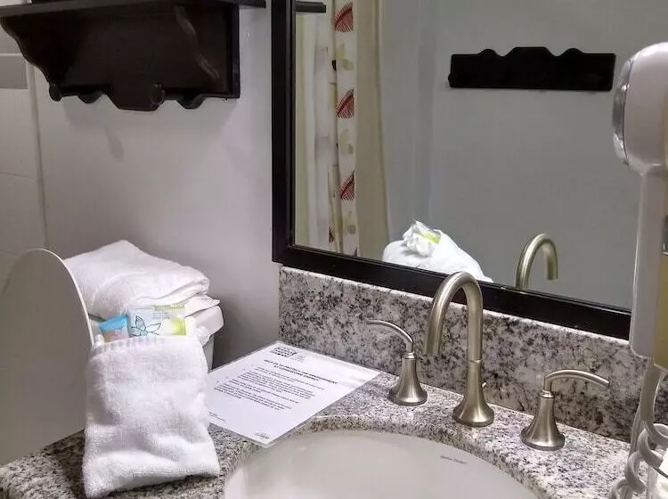 فندق The Great House Inn