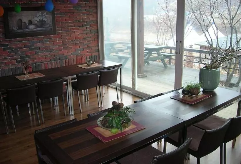 Hotelli Geum Dang Lodge