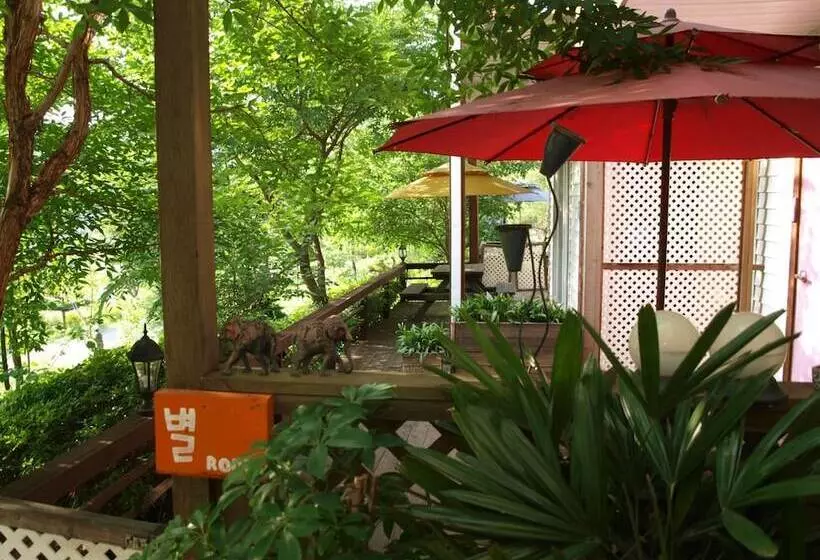 Hotelli Geum Dang Lodge