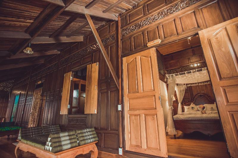 호텔 Sasitara   Thai  Villas