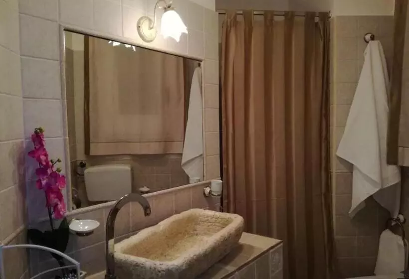 Aamiaismajoitus (B&B) La Dimora Del Giurista