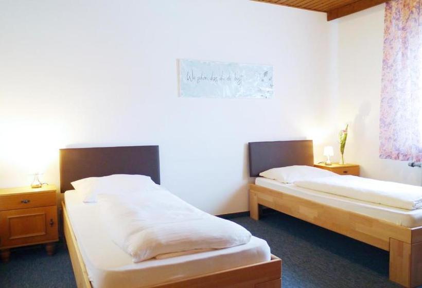 Bed and Breakfast Pension Tanne