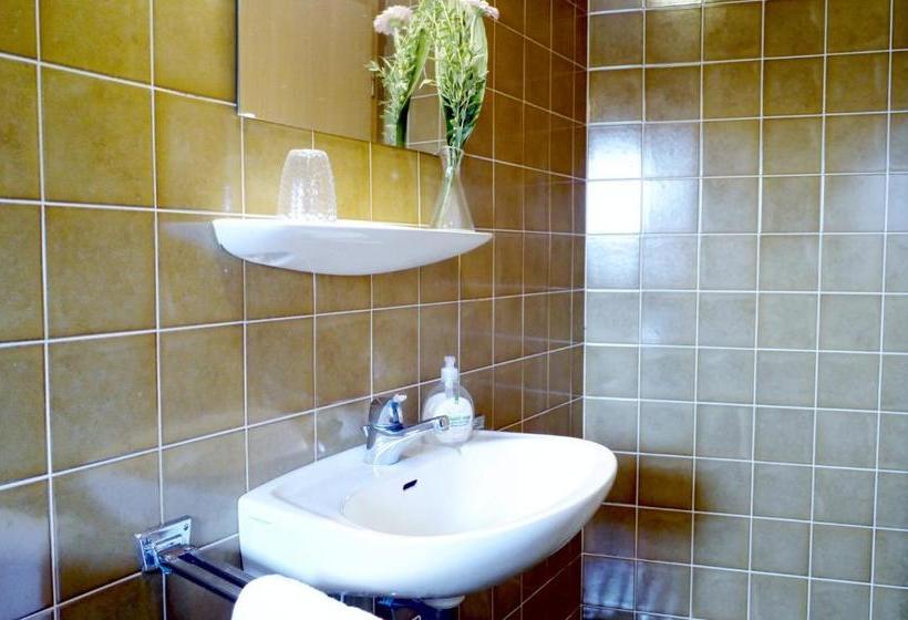 Bed and Breakfast Pension Tanne