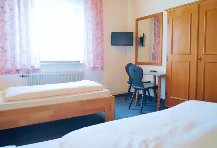 Aamiaismajoitus (B&B) Pension Tanne