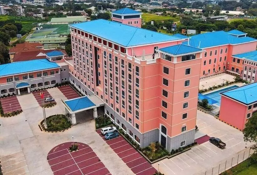 Golden Peacock Hotel Blantyre