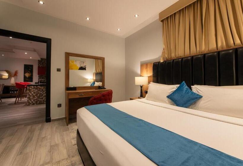 Отель Andalus Habitat