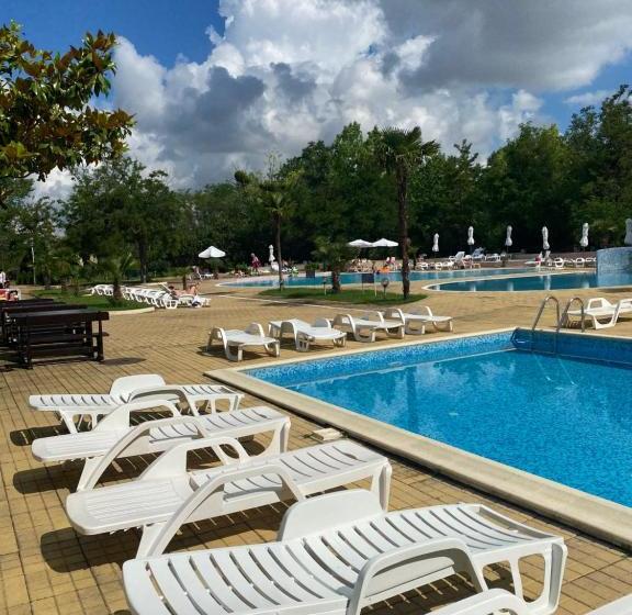 هتل Kamenec Budget