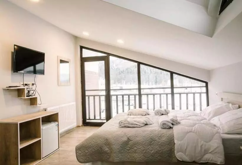 هتل Residence Hill Sopra