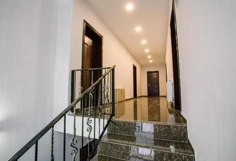 هتل Residence Hill Sopra