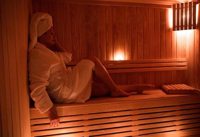 هتل Retal View North Coast Aqua Park