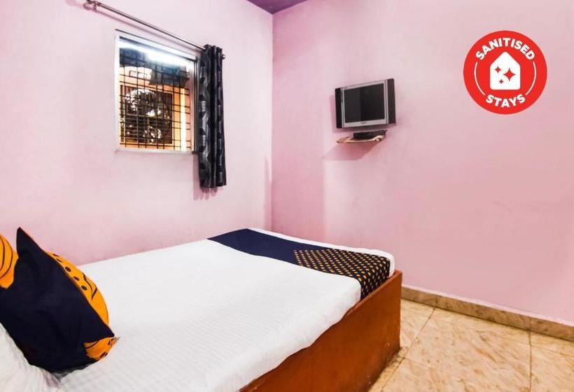 酒店 Spot On 67348 R K Lodge