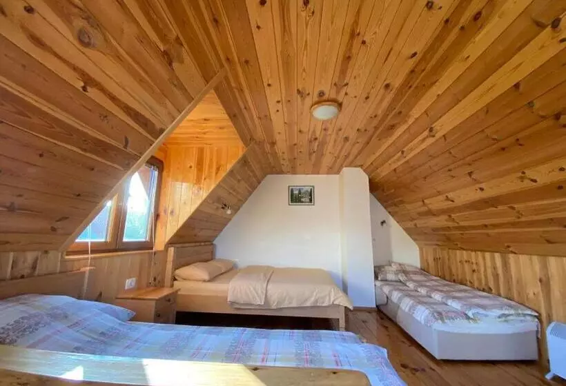 پانسیون Bungalows And Rooms Ivan