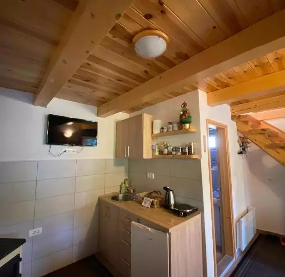 پانسیون Bungalows And Rooms Ivan