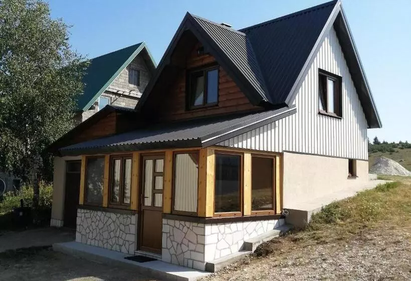 پانسیون Bungalows And Rooms Ivan