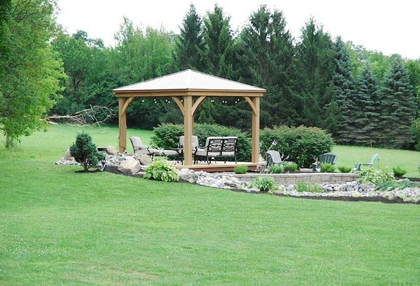 Пансион Deer Run Lodging House