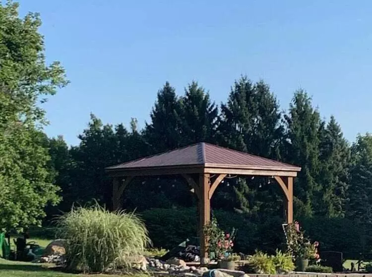 Majatalo Deer Run Lodging House