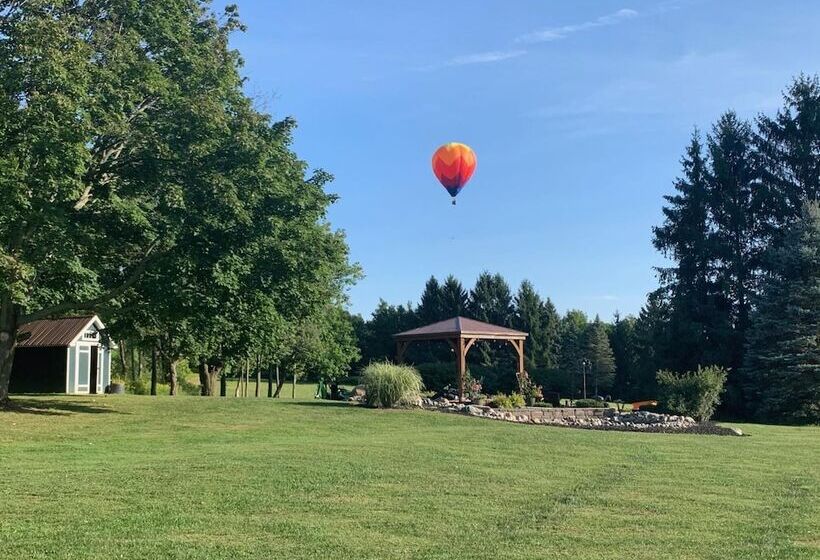 Пансион Deer Run Lodging House