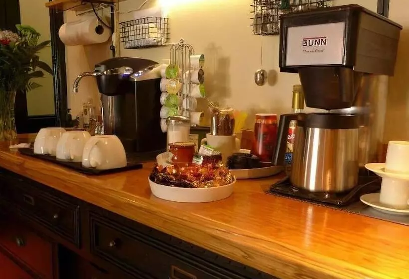 Majatalo Deer Run Lodging House