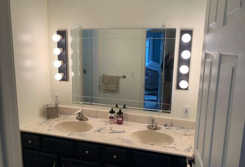 Пансион Deer Run Lodging House