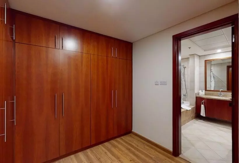 Blue Beach Tower The Walk Jbr