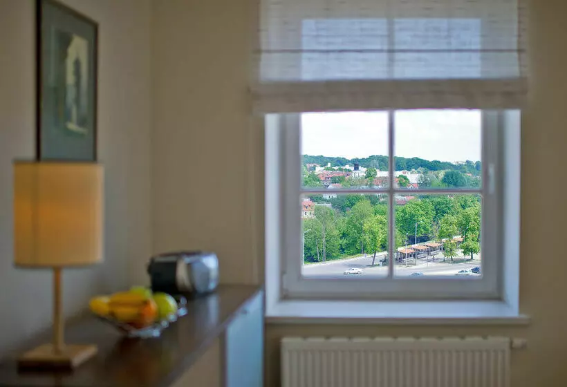 Hotelli Barbacan Apartments