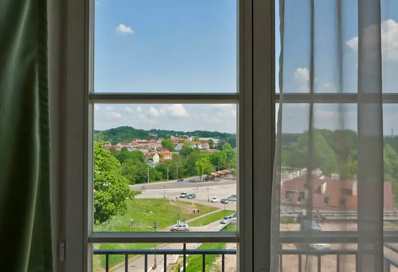 Hotelli Barbacan Apartments