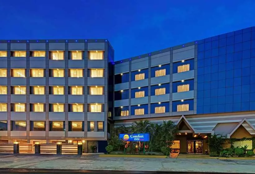 هتل Comfort Inn Sunset