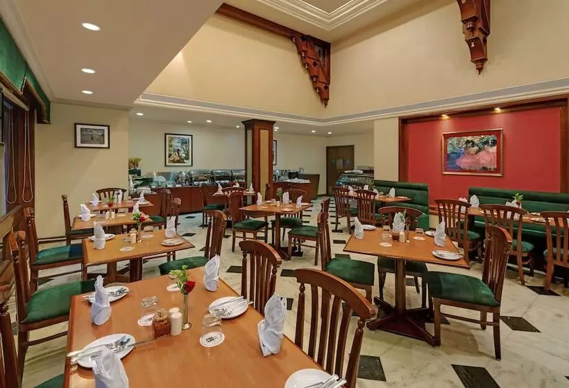 هتل Comfort Inn Sunset