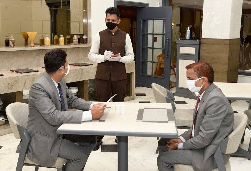 בית מלון כפרי Comfort Inn Sunset