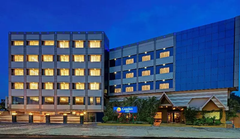 Hotelli Comfort Inn Sunset