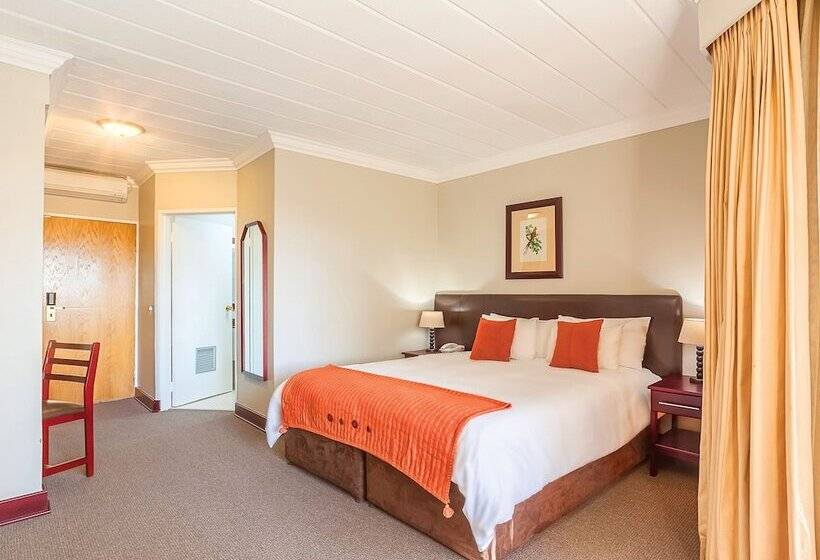 Hotel Glenburn Lodge & Spa