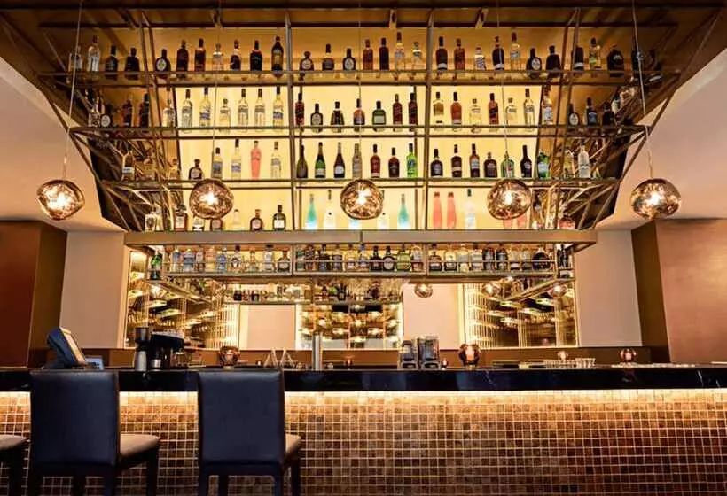 Tikal Futura Hotel & Convention Center