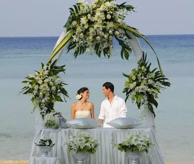 בית מלון כפרי Phi Phi Holiday Resort