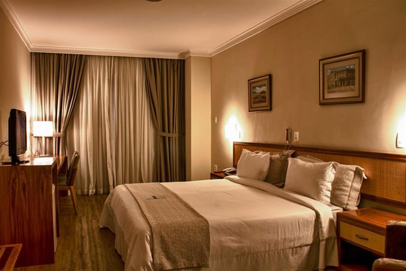 ホテル Mendes Panorama